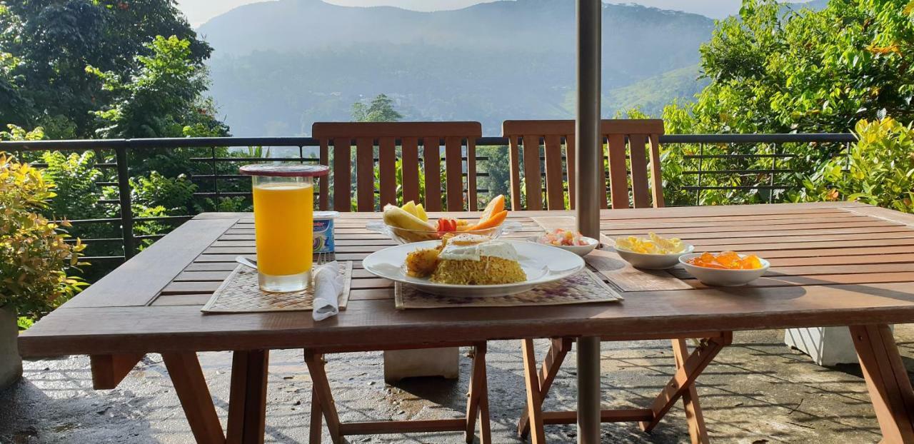 Selyna Sky Terrace Bed & Breakfast Kandy Eksteriør bilde